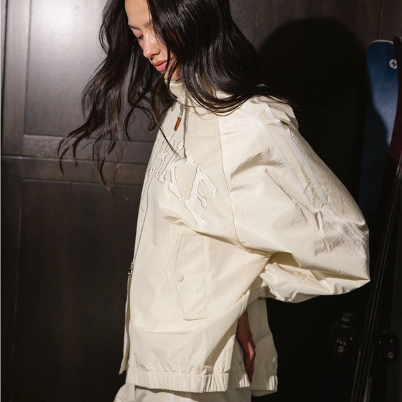 PARKE Varsity Nylon Jacket Buttercream NWT - Picture 3 of 5